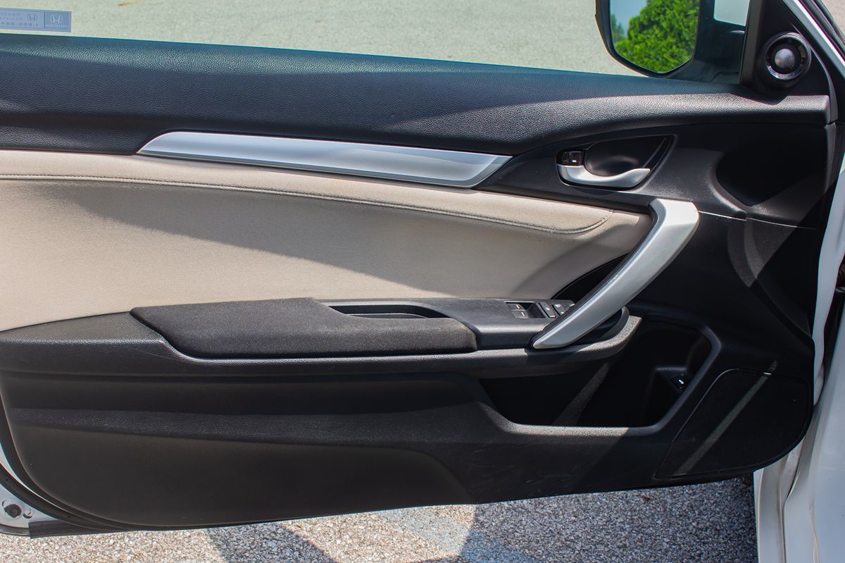 2019 Honda Civic EX photo 12