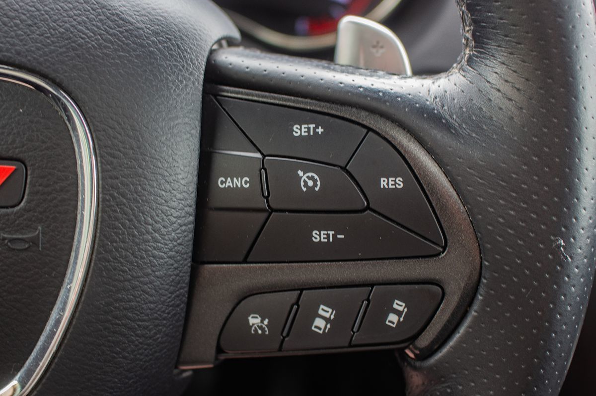 2018 Dodge Durango R/T photo 22