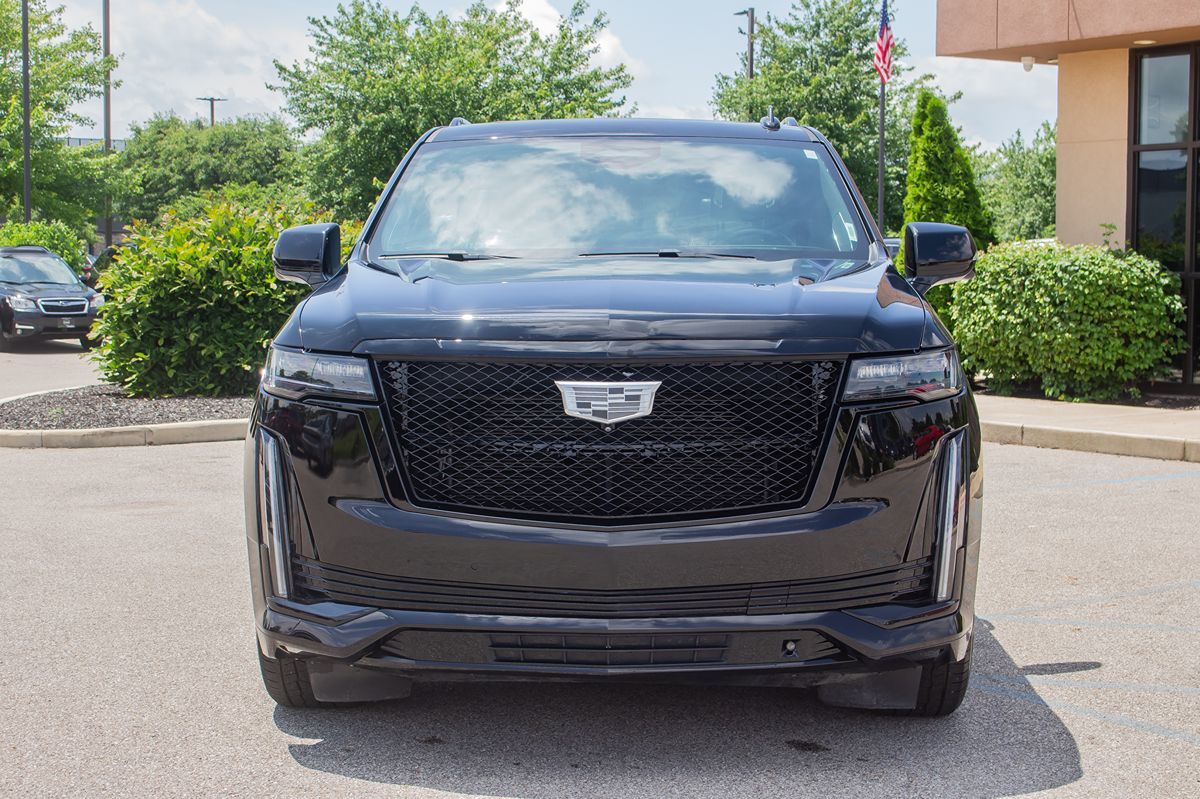 2021 Cadillac Escalade Sport photo 2