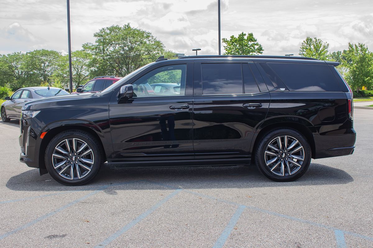 2021 Cadillac Escalade Sport photo 4