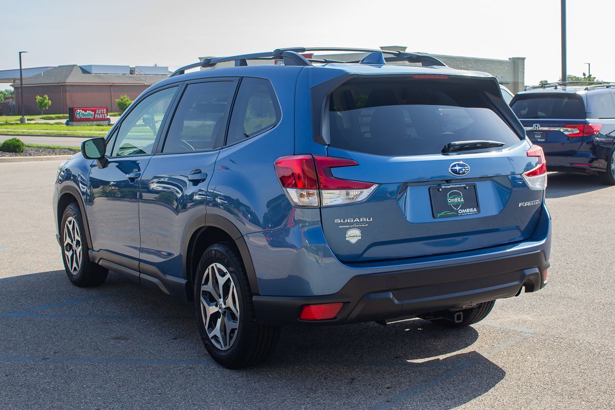 2019 Subaru Forester Premium photo 4