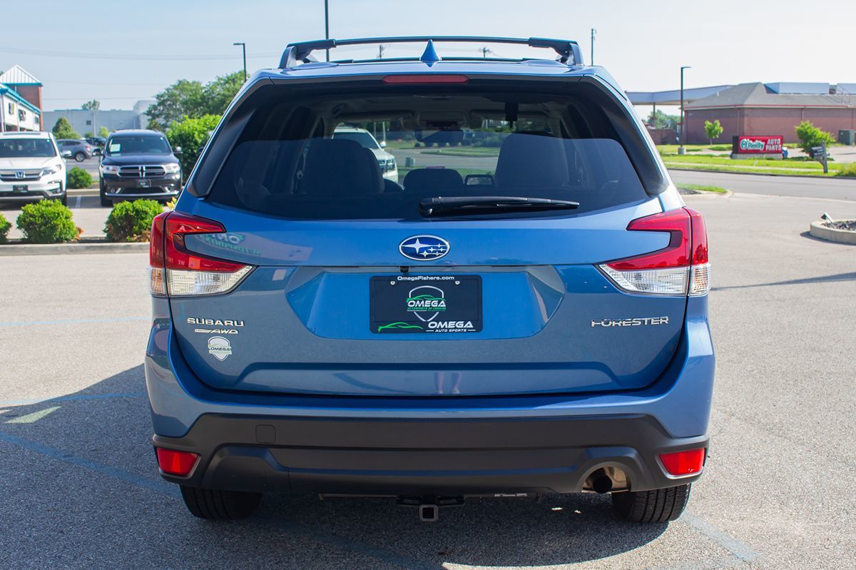 2019 Subaru Forester Premium photo 5