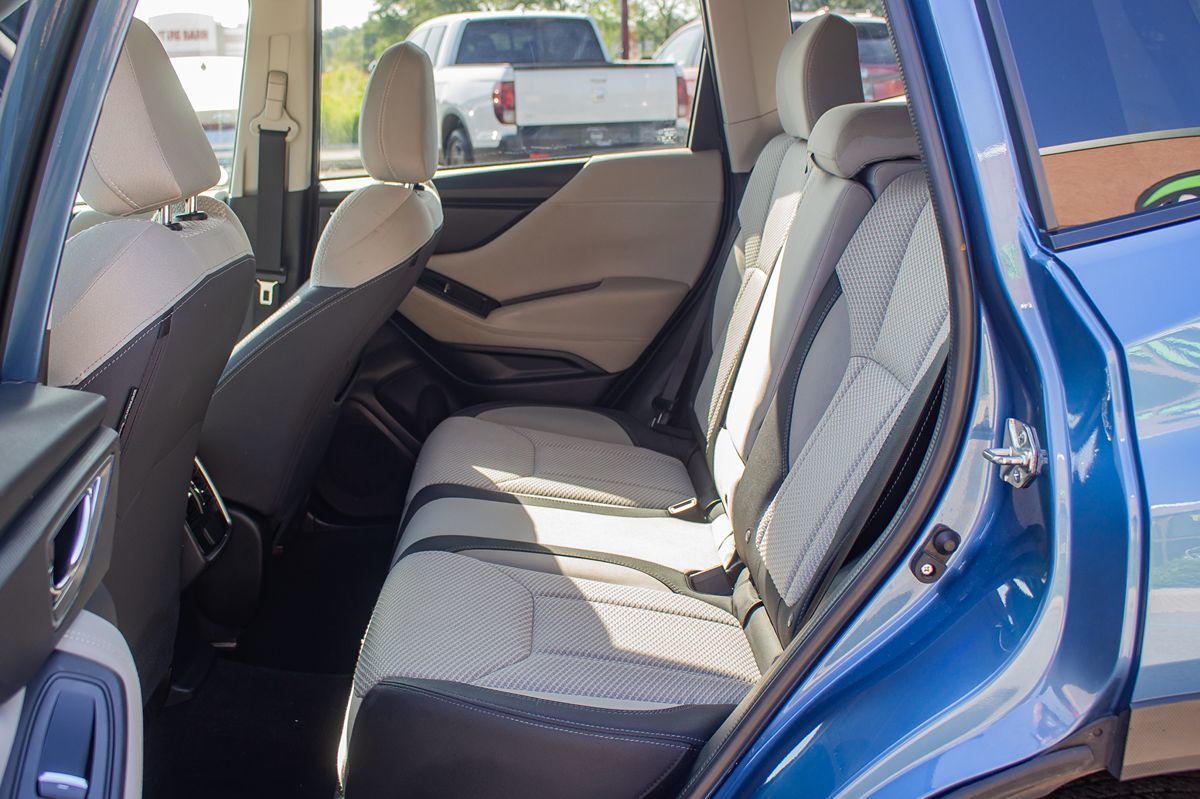 2019 Subaru Forester Premium photo 11