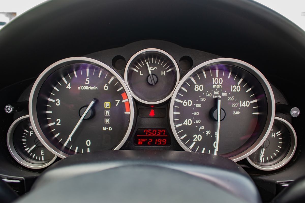 2014 Mazda MX-5 Miata Miata Grand Touring photo 14