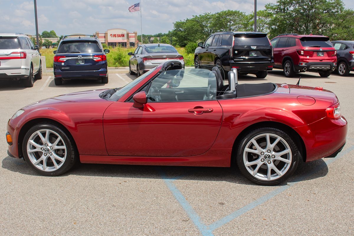 2014 Mazda MX-5 Miata Miata Grand Touring photo 4