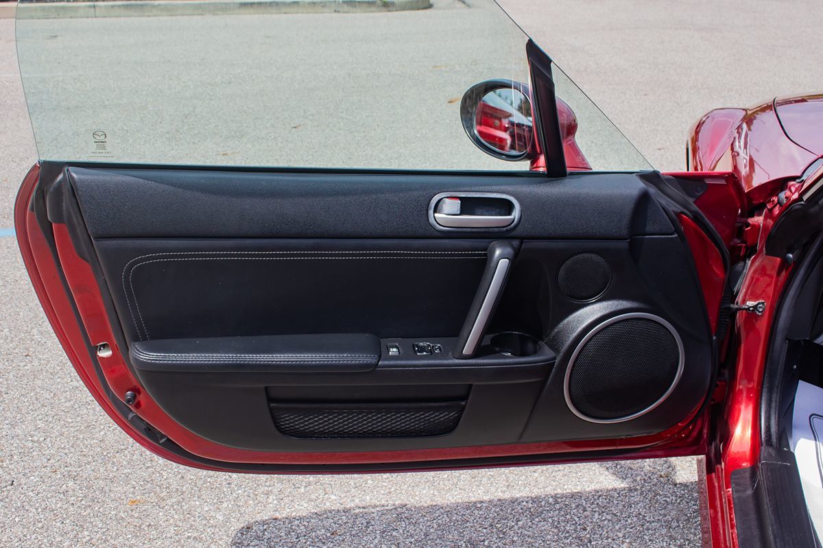 2014 Mazda MX-5 Miata Miata Grand Touring photo 10