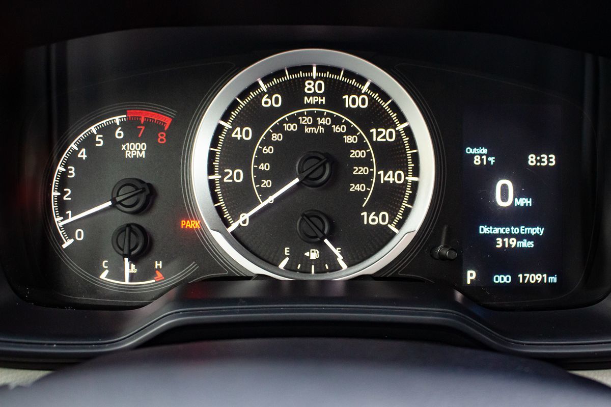 2022 Toyota Corolla LE photo 19