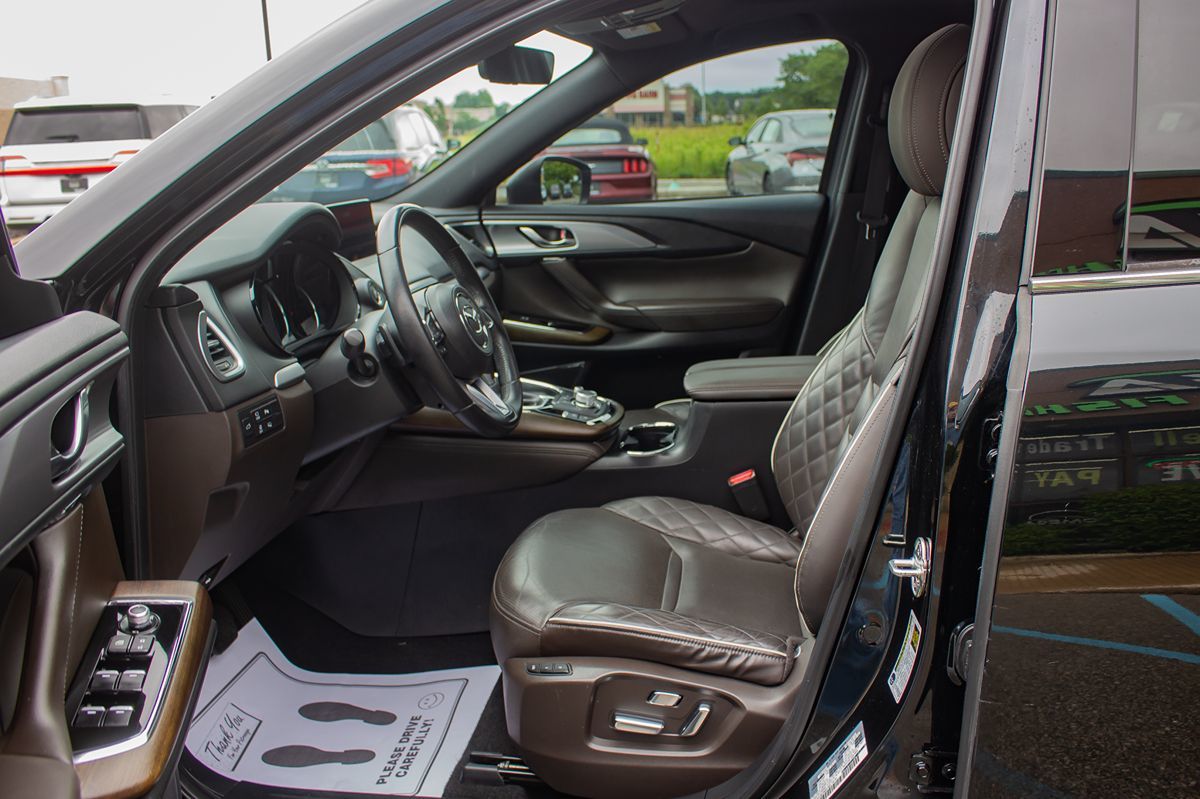 2021 Mazda CX-9 Signature photo 9