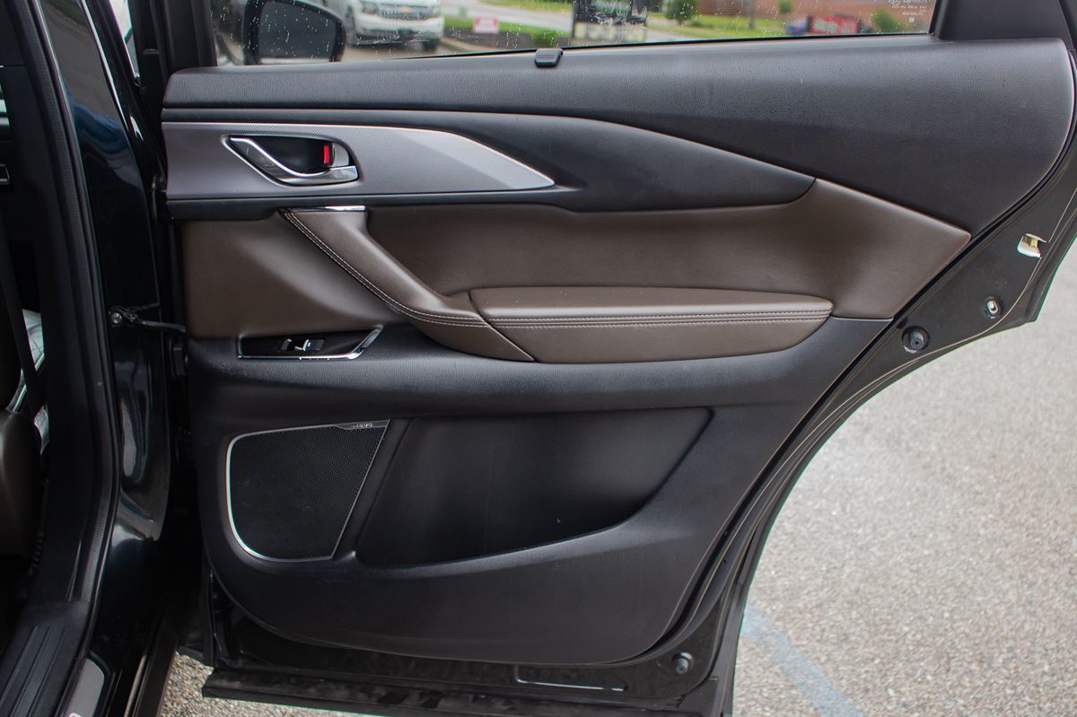 2021 Mazda CX-9 Signature photo 17