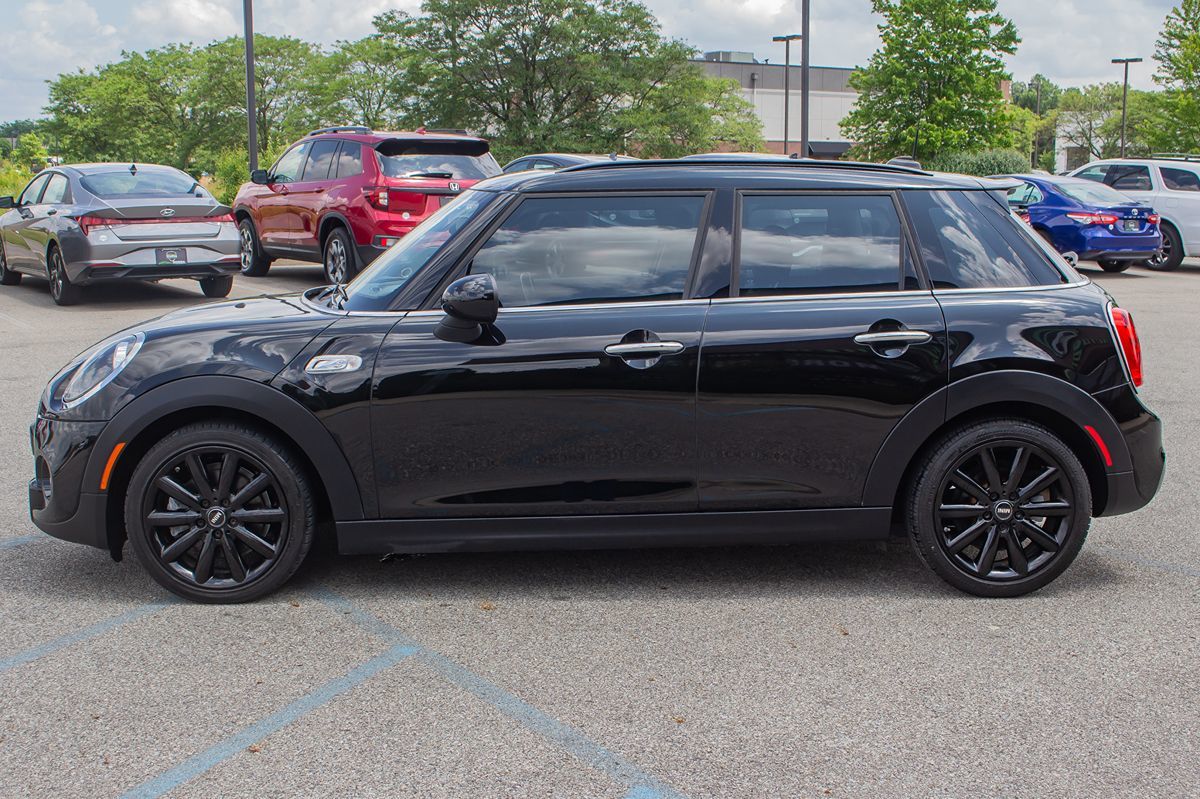 2019 Mini Cooper 4 Door Hardtop Signature photo 4