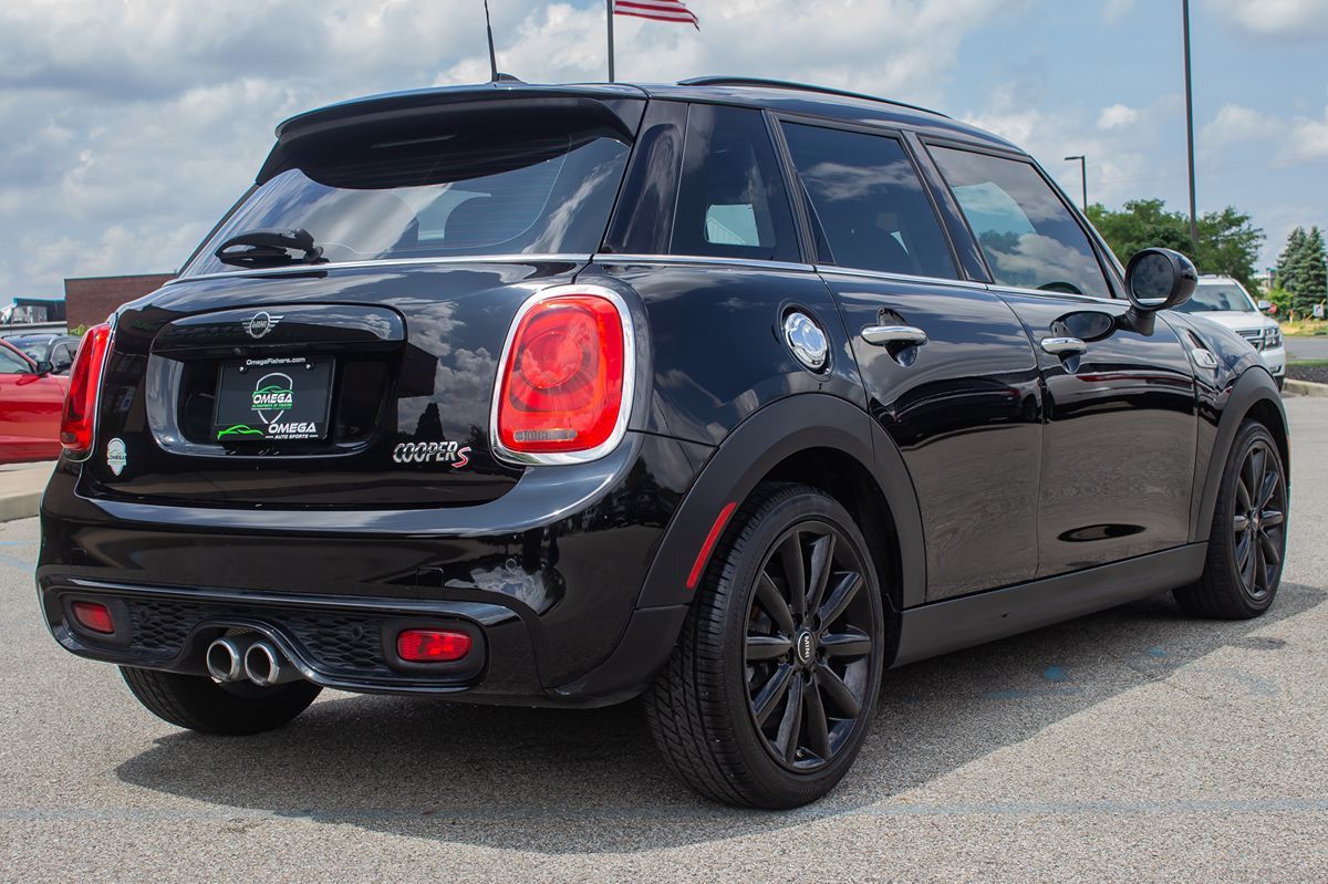 2019 Mini Cooper 4 Door Hardtop Signature photo 7