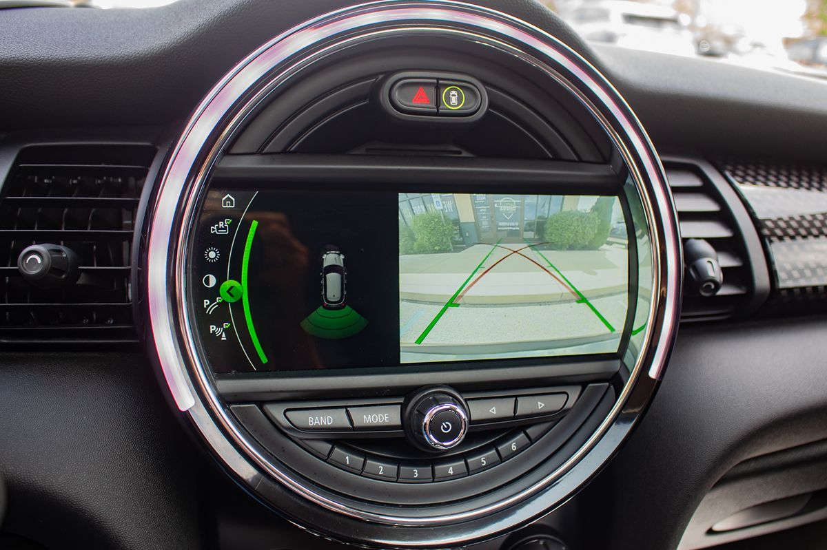 2019 Mini Cooper 4 Door Hardtop Signature photo 27