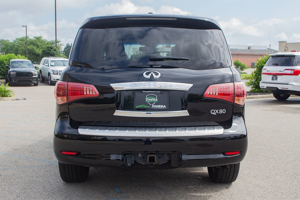 2017 Infiniti QX80 photo 5