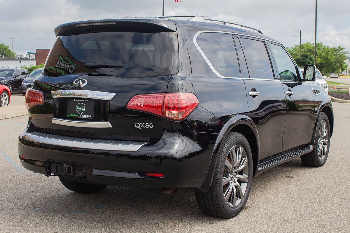 2017 Infiniti QX80 photo 6