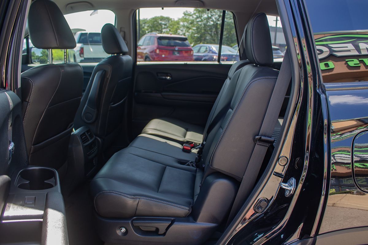 2022 Honda Pilot Special Edition photo 13