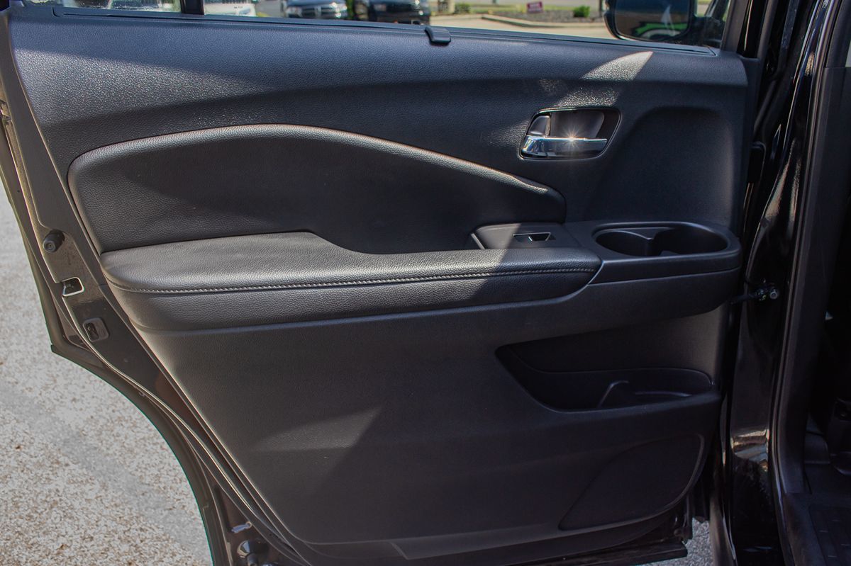 2022 Honda Pilot Special Edition photo 14