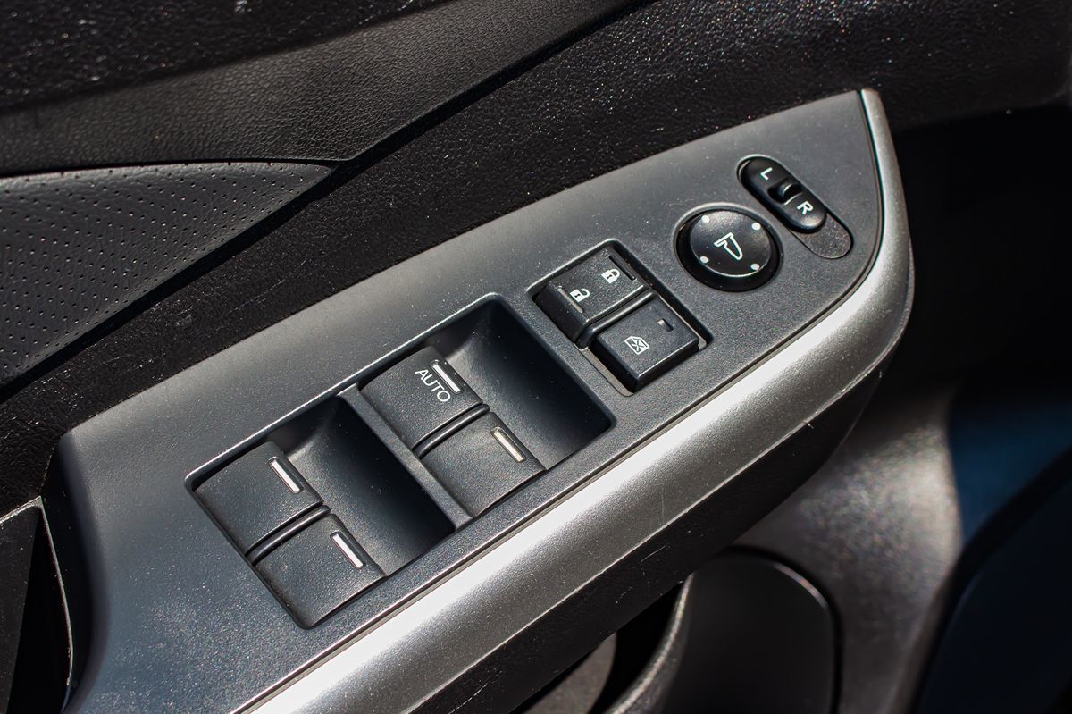 2016 Honda CR-V EX-L photo 11
