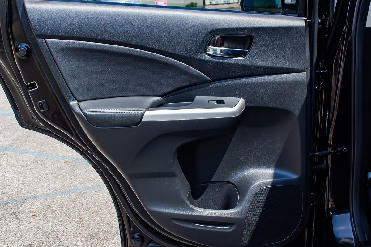 2016 Honda CR-V EX-L photo 13