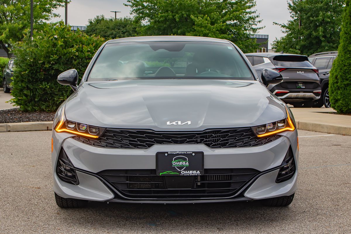 2022 Kia K5 GT-Line photo 2