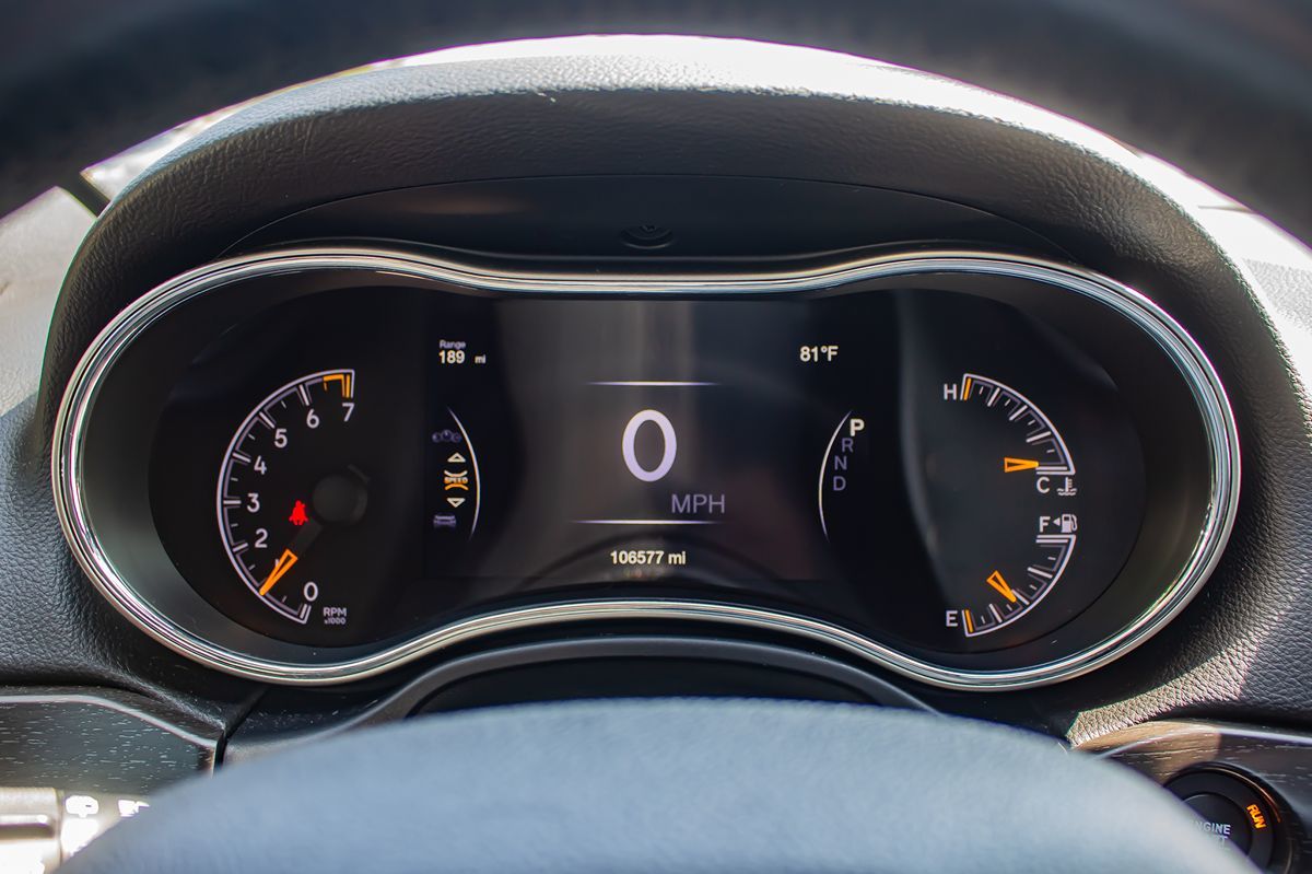 2017 Jeep Grand Cherokee Altitude photo 23