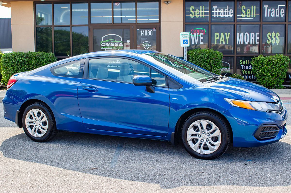 2015 Honda Civic LX photo 4