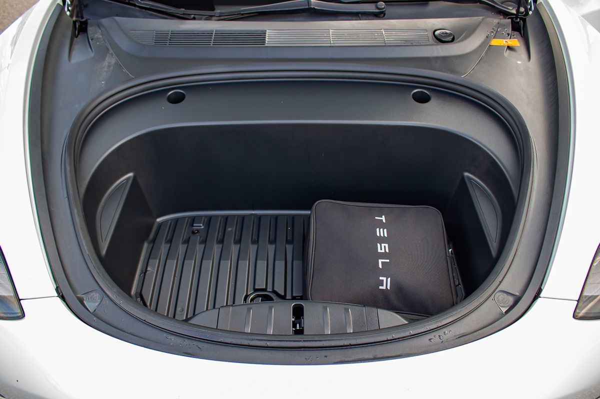 2021 Tesla Model 3 Standard Range Plus photo 19