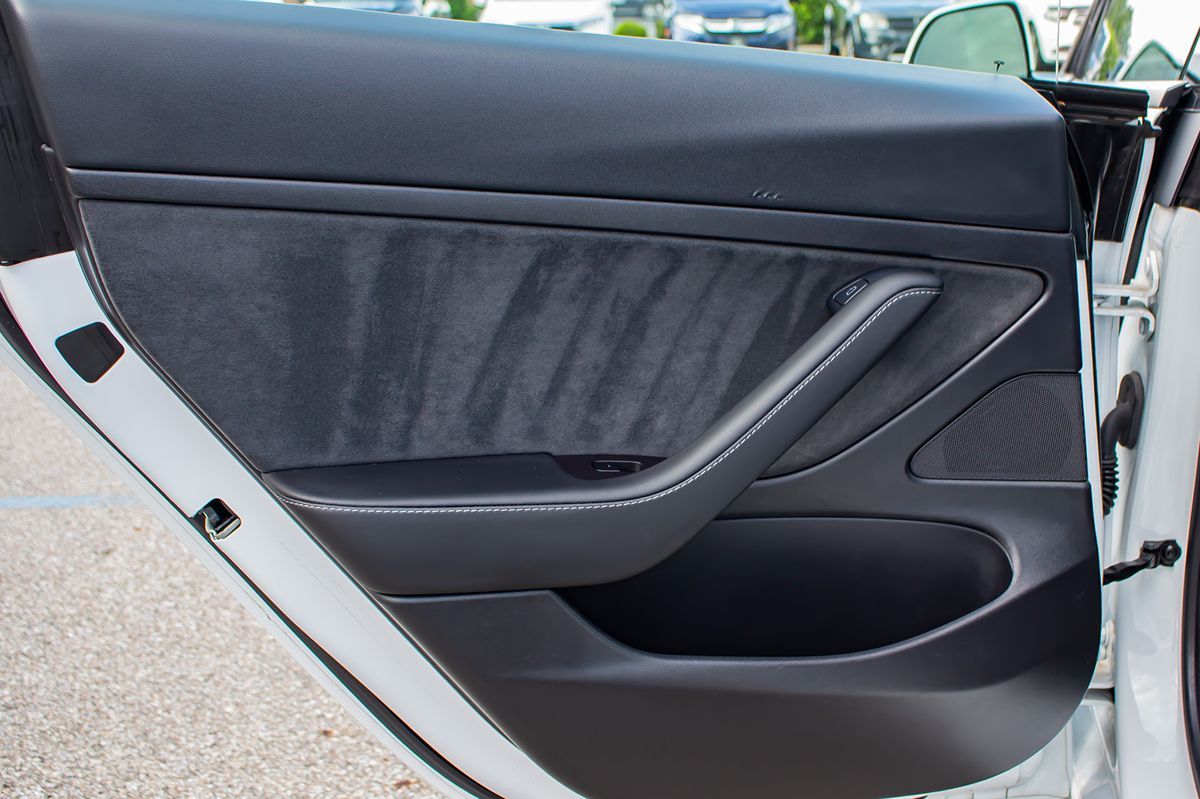 2021 Tesla Model 3 Standard Range Plus photo 18