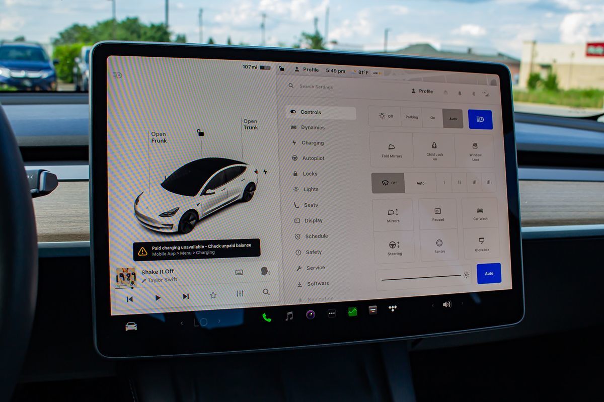 2021 Tesla Model 3 Standard Range Plus photo 30