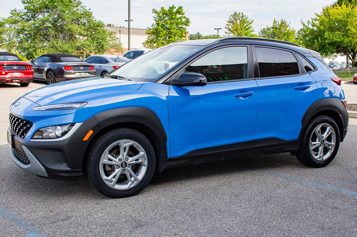2022 Hyundai Kona SEL photo 4