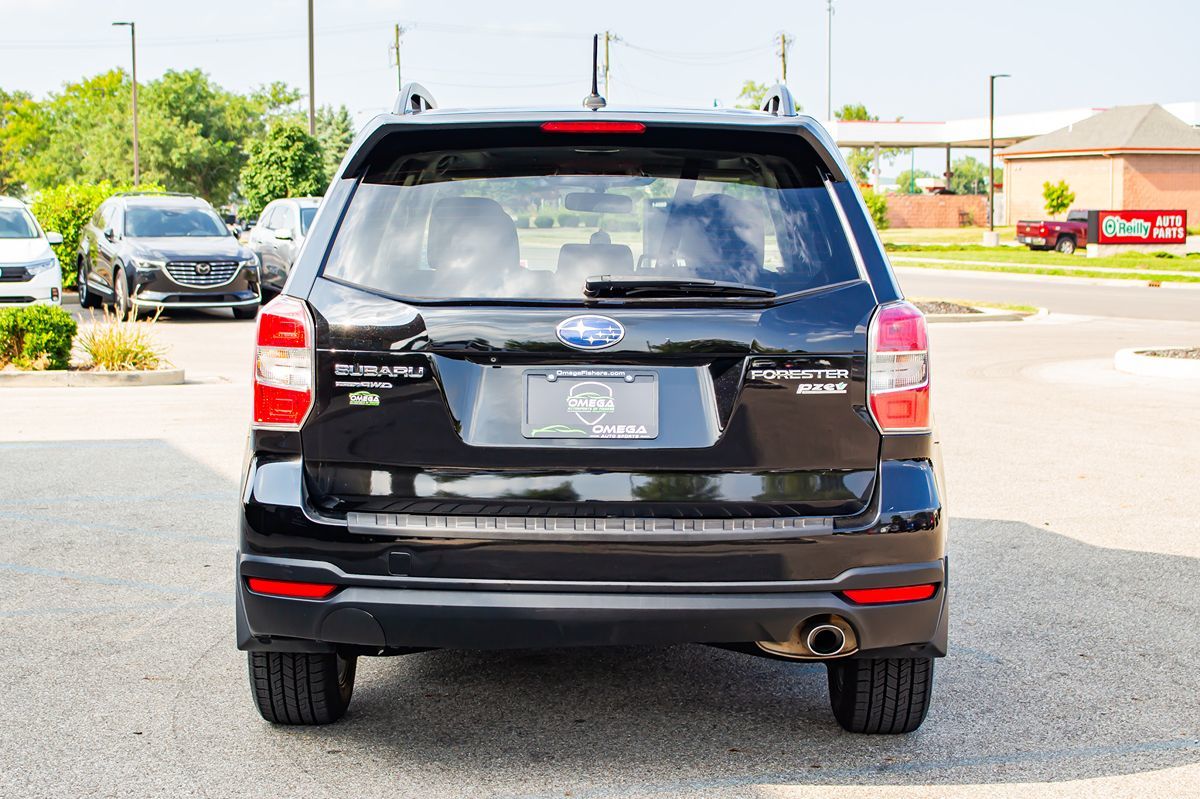 2015 Subaru Forester 2.5i Limited photo 3