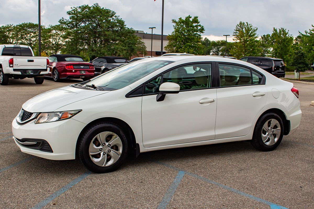 2015 Honda Civic LX photo 4