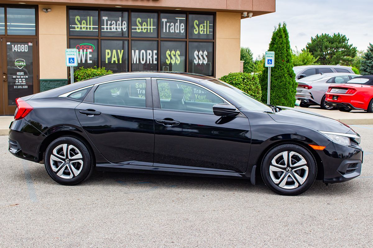 2017 Honda Civic LX photo 12
