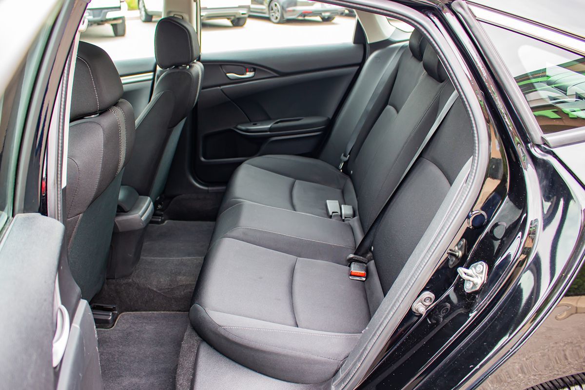 2017 Honda Civic LX photo 17