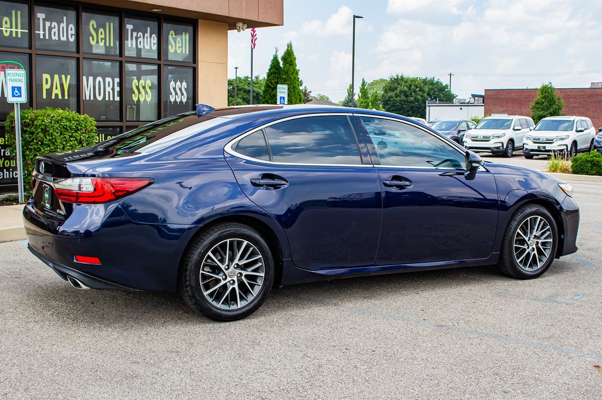 2018 Lexus ES 350 Luxury photo 5