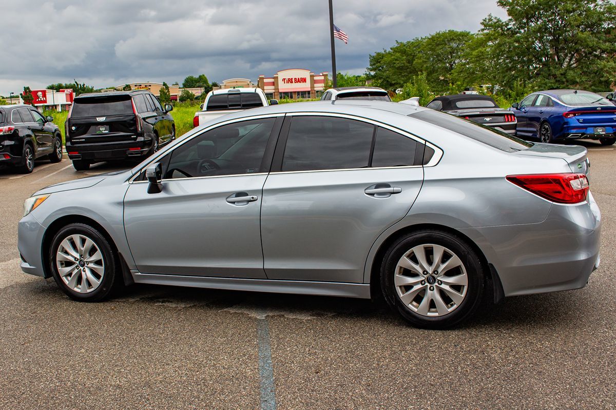 2016 Subaru Legacy 2.5i Premium photo 5