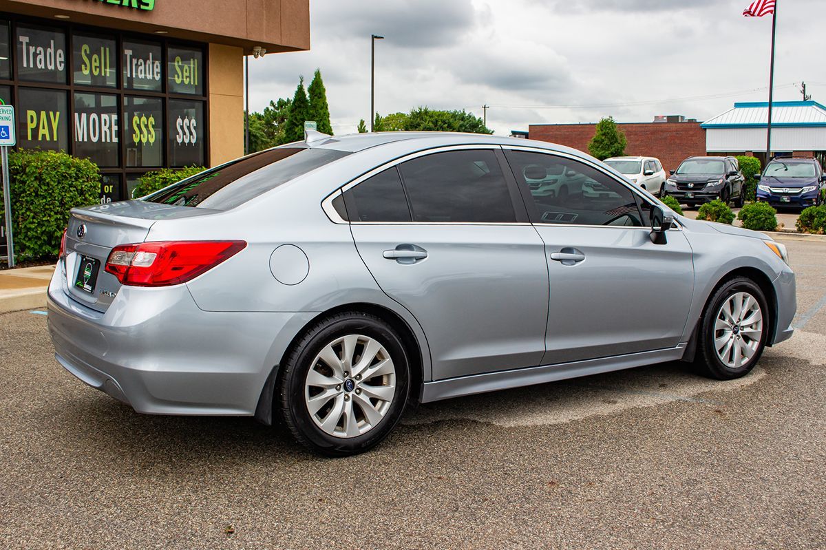 2016 Subaru Legacy 2.5i Premium photo 9