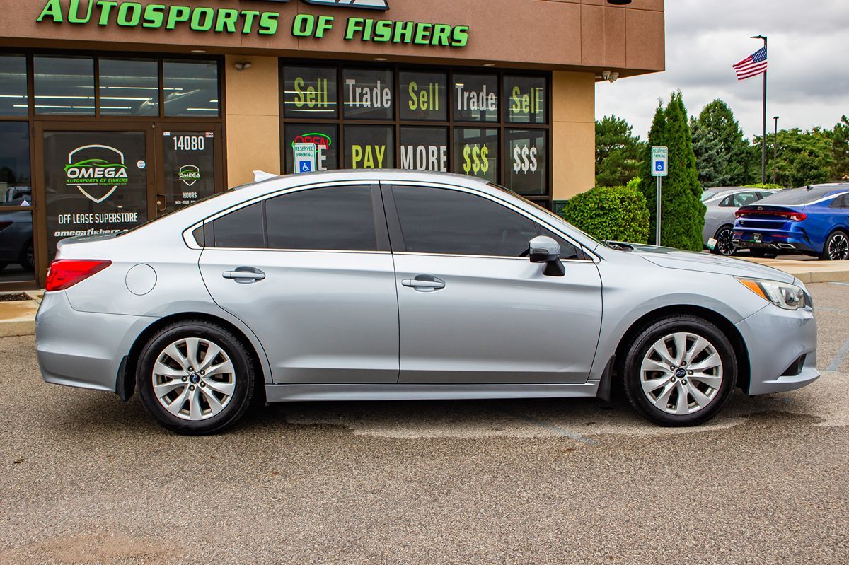 2016 Subaru Legacy 2.5i Premium photo 10