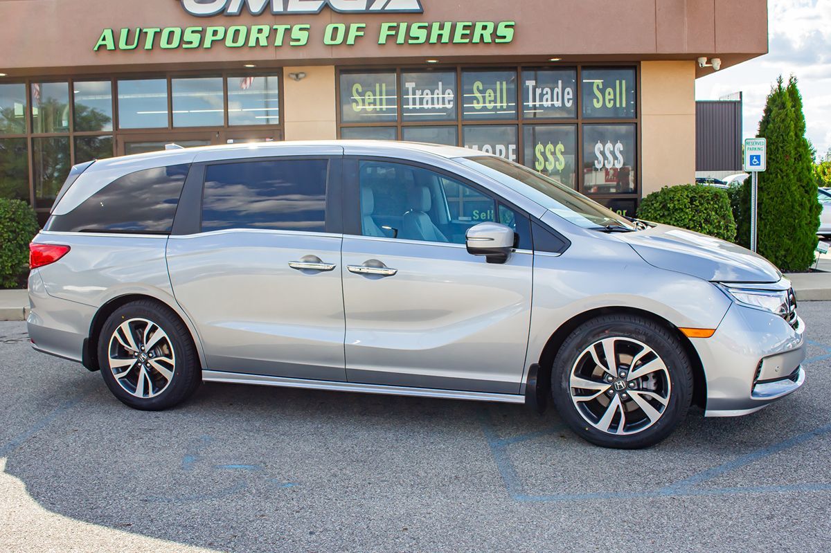 2022 Honda Odyssey Touring photo 7