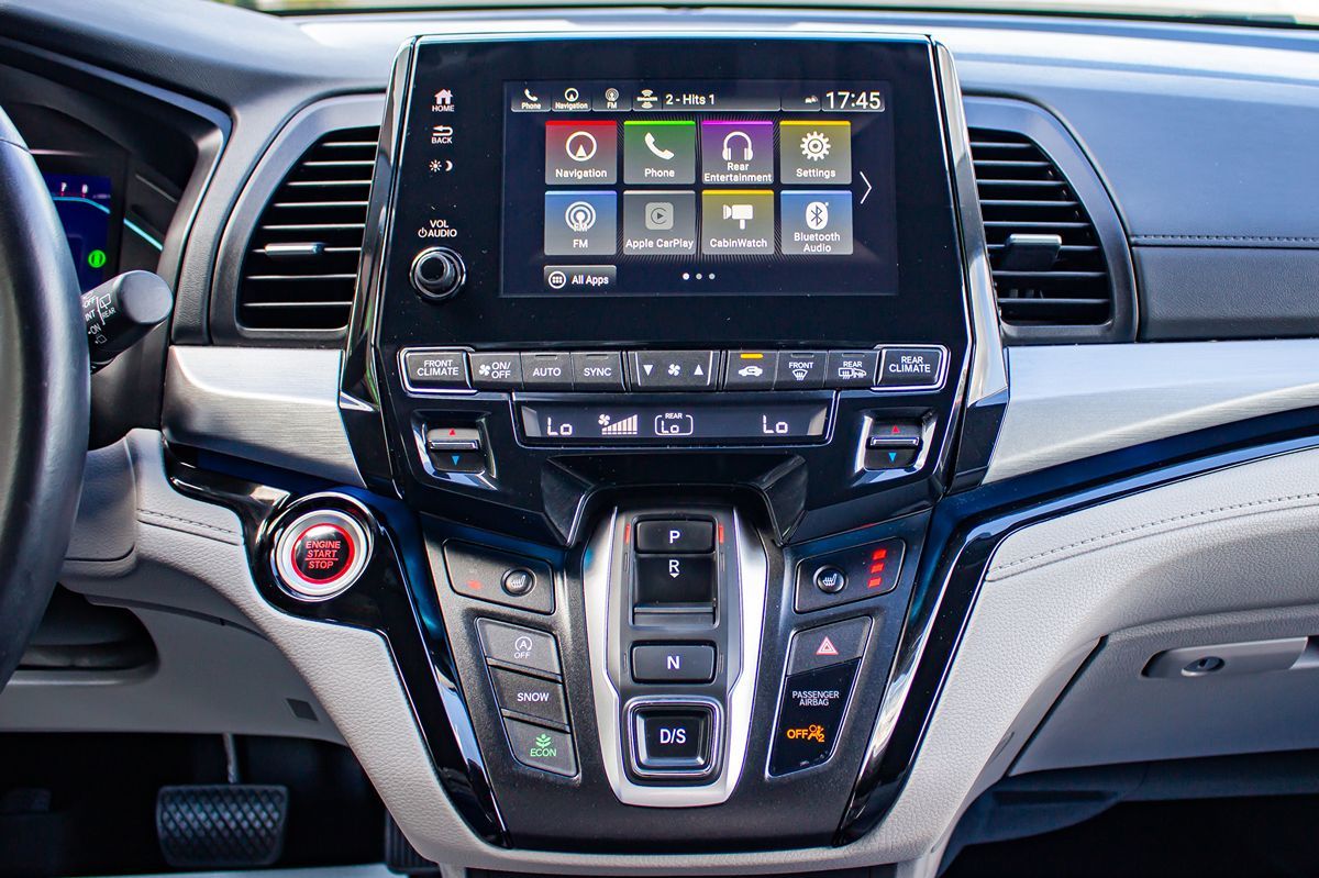 2022 Honda Odyssey Touring photo 22