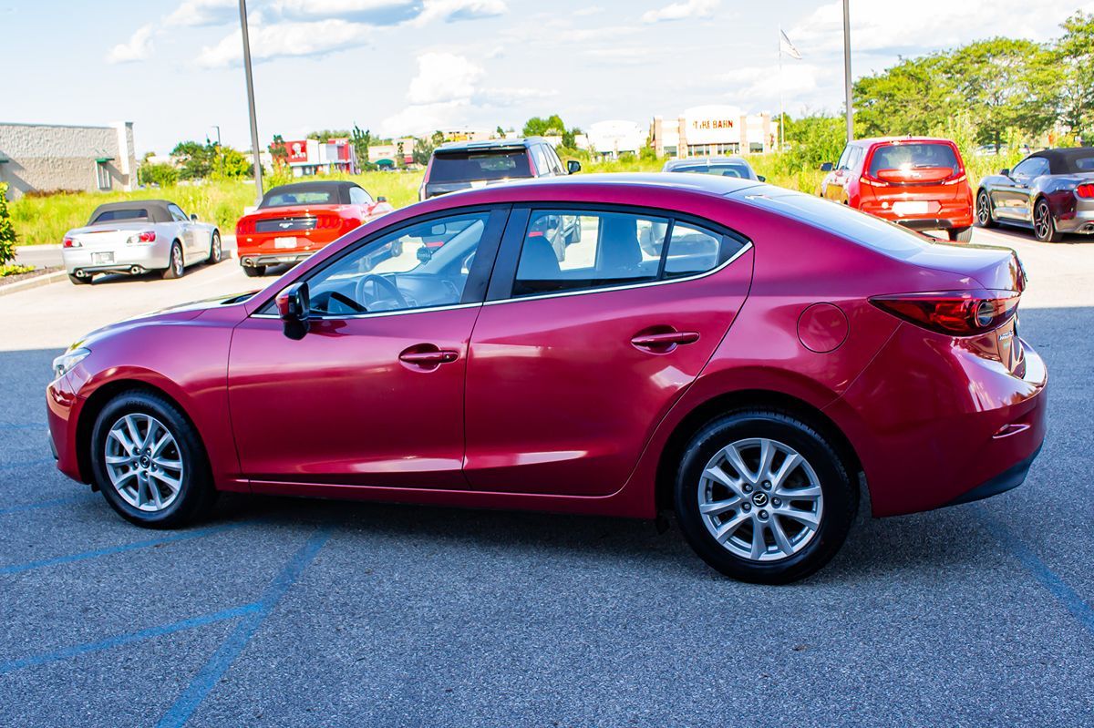 2016 Mazda Mazda3 i Sport photo 5