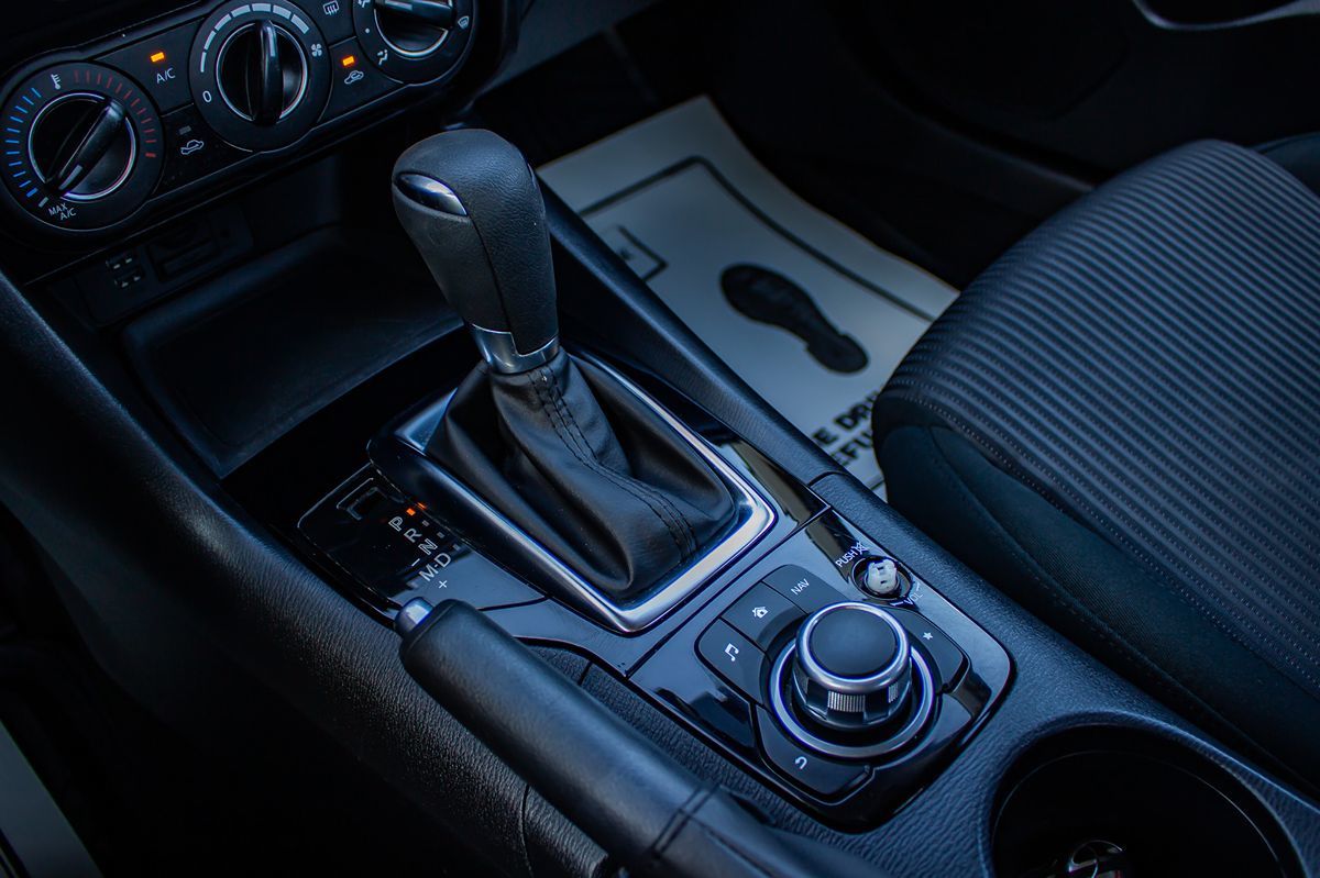 2016 Mazda Mazda3 i Sport photo 25