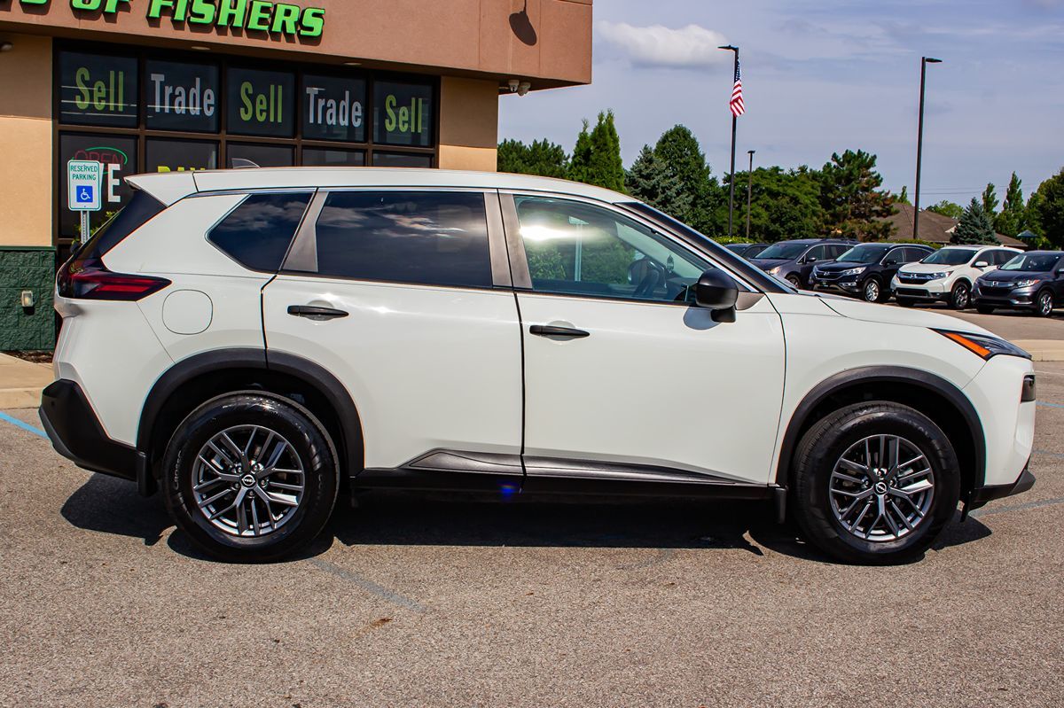 2022 Nissan Rogue S photo 8