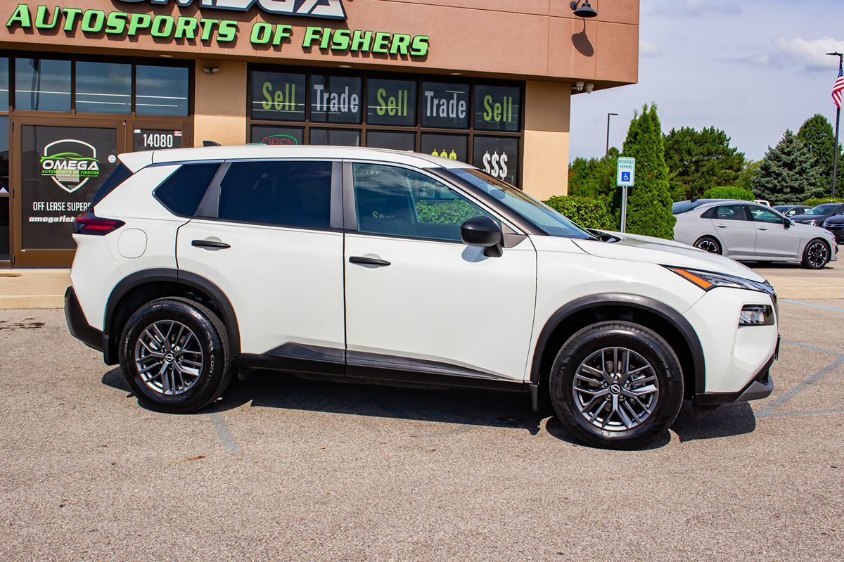 2022 Nissan Rogue S photo 9