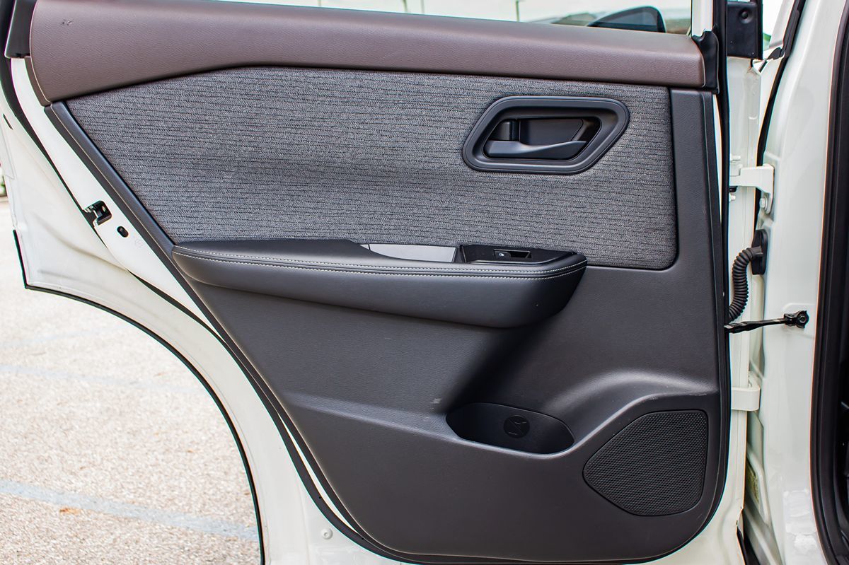 2022 Nissan Rogue S photo 12