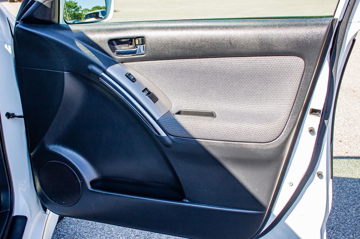2006 Toyota Corolla Matrix L photo 20