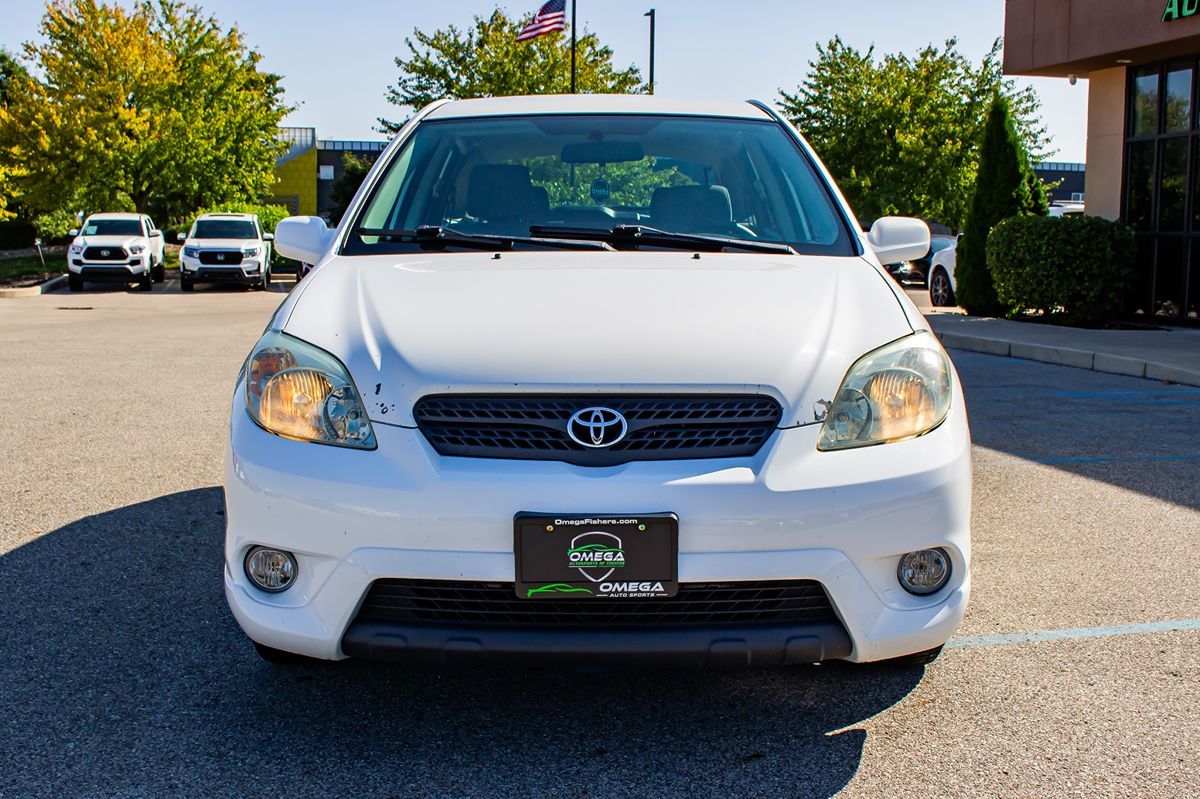 2006 Toyota Corolla Matrix L photo 2