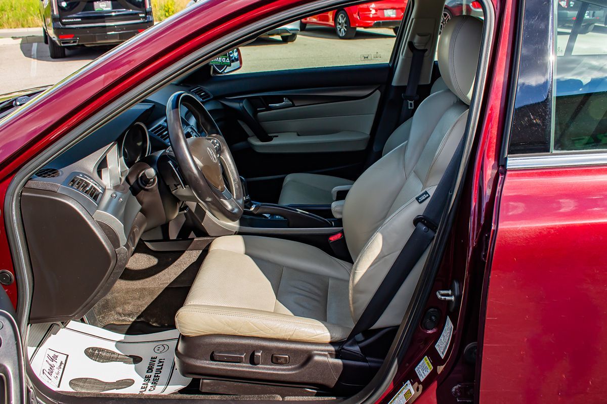 2012 Acura TL Technology photo 12