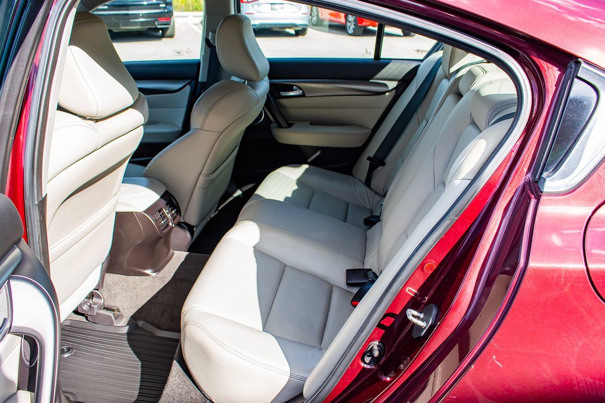 2012 Acura TL Technology photo 14