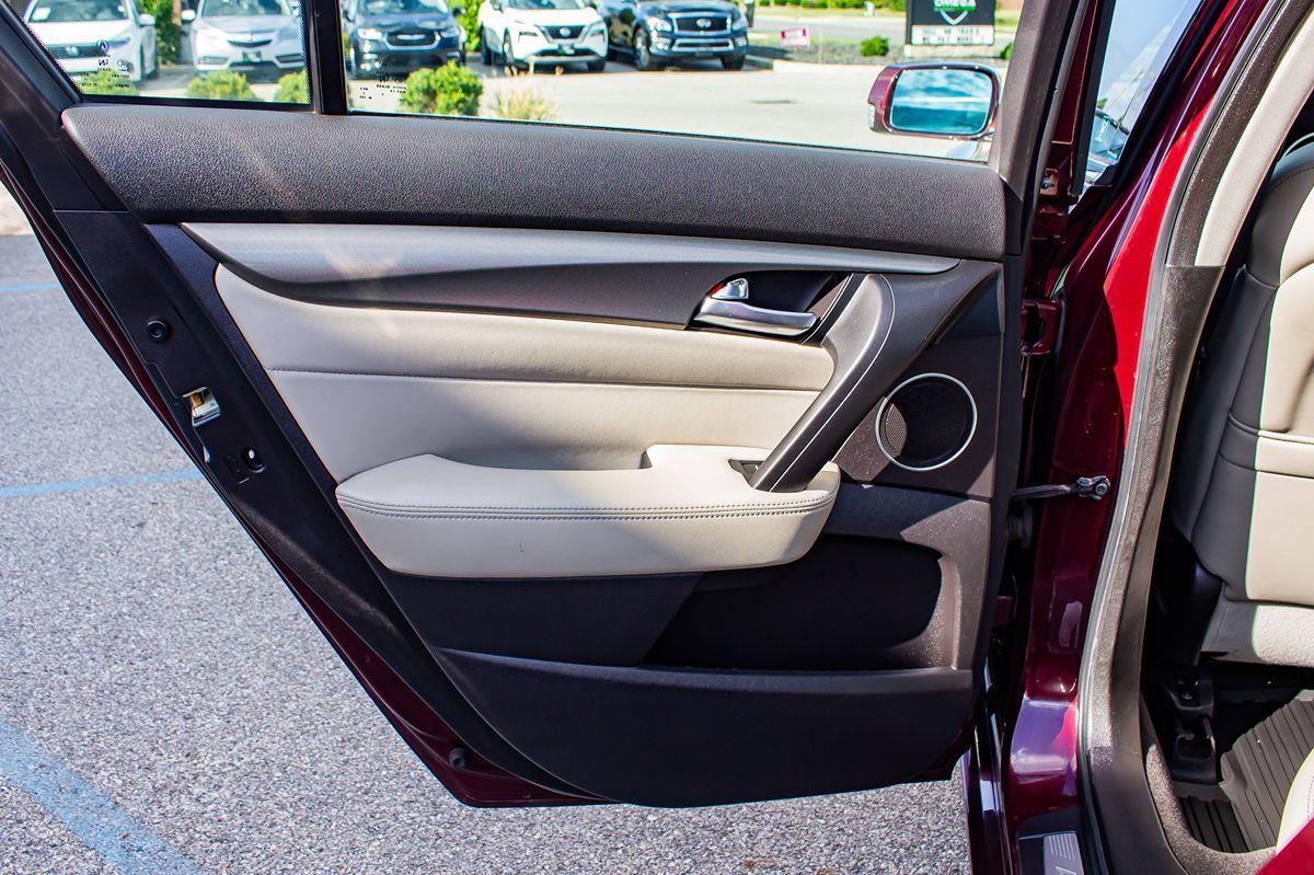 2012 Acura TL Technology photo 15