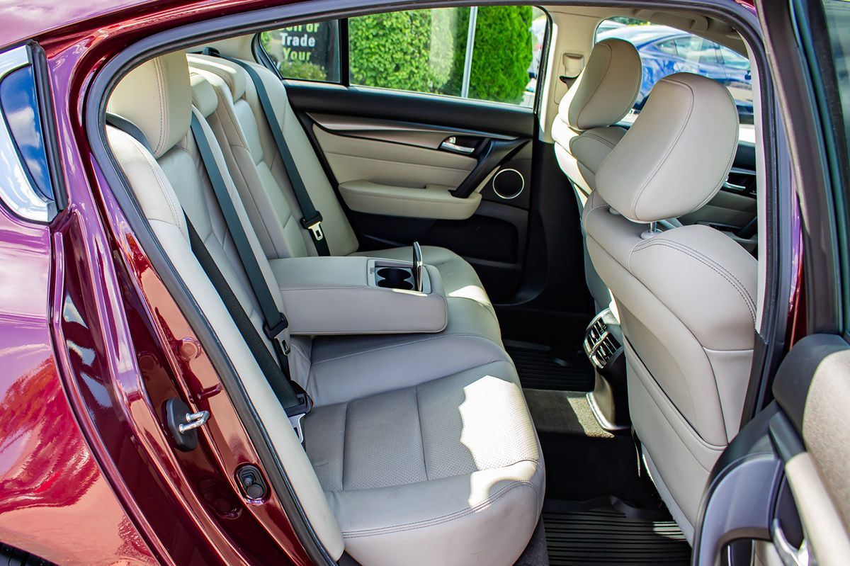 2012 Acura TL Technology photo 17